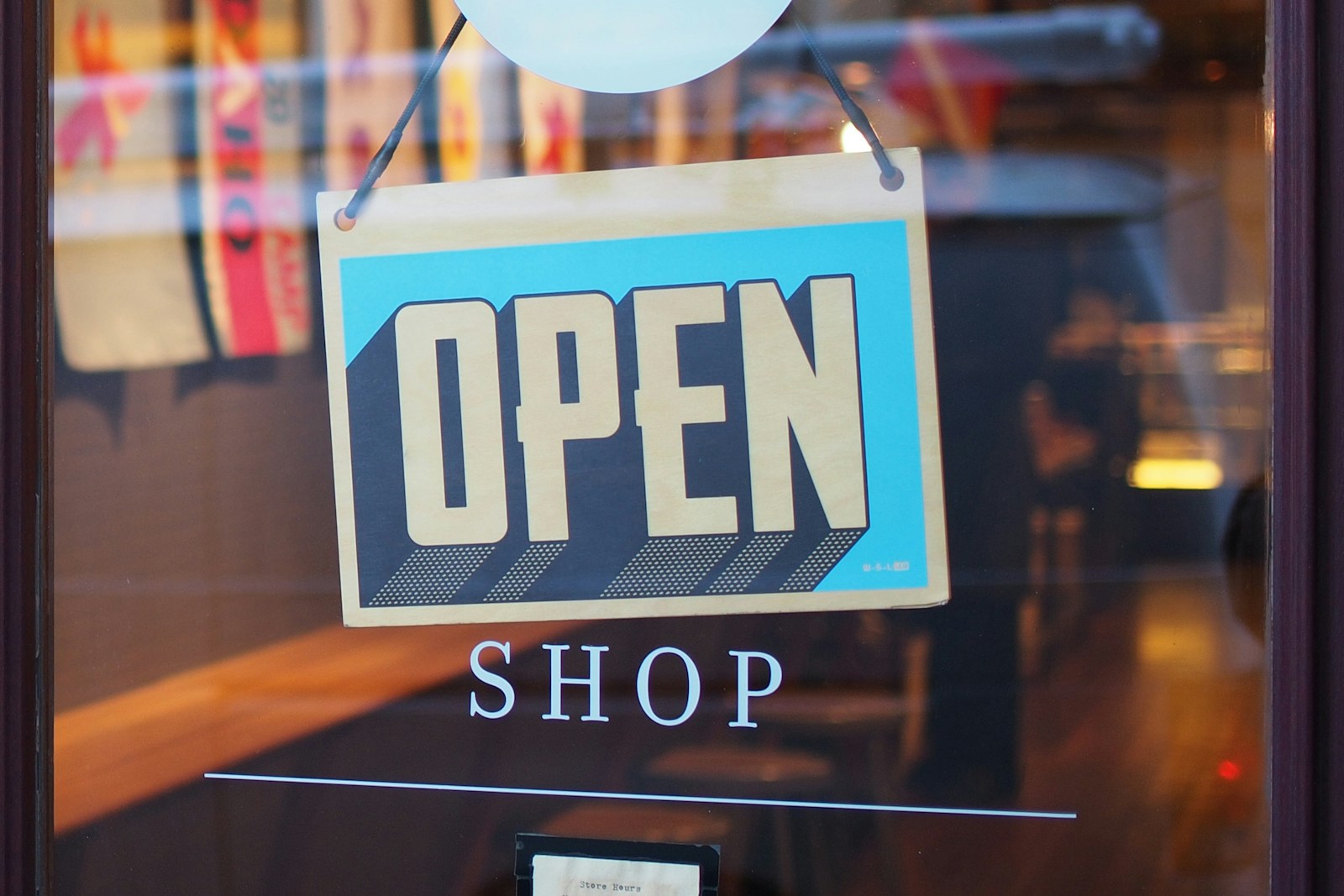 Comparison WooCommerce vs. Shopify